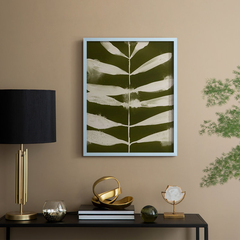 «Organic Bloom VI», reproduction encadrée - bois massif, H 30 po x l 24 po, Bleu