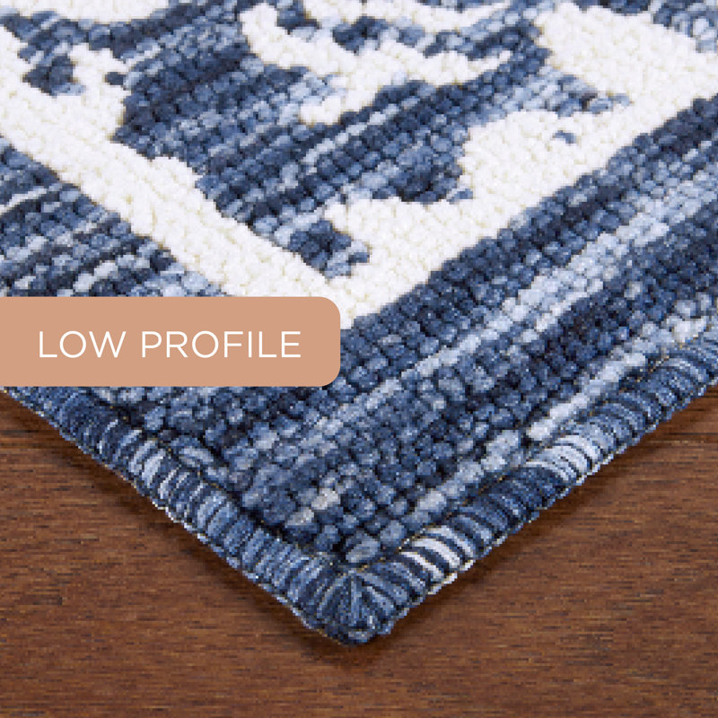 Walker Navy Blue Tufted Medallion Washable Rug 2' x 3'