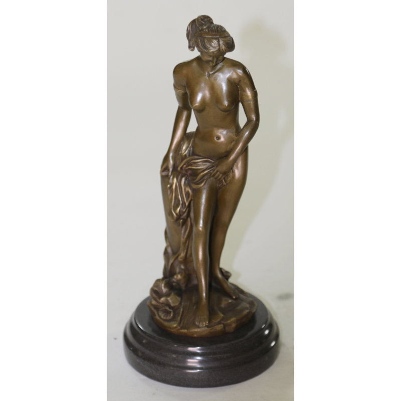 Figurines et sculptures