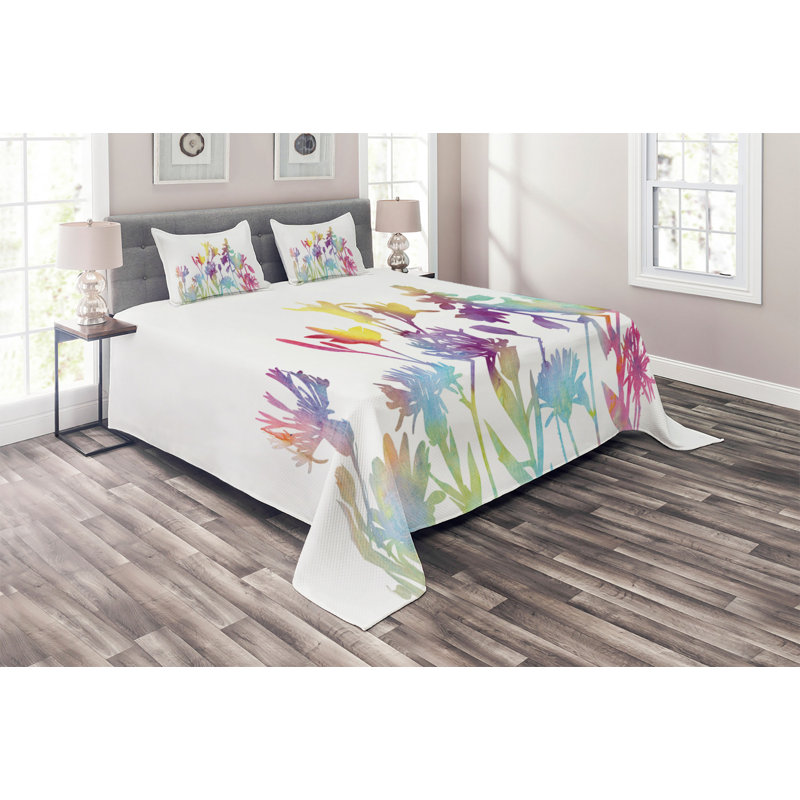 Floral Farmhouse / Country Polyester Coverlet, King Bedspread + 2 Shams