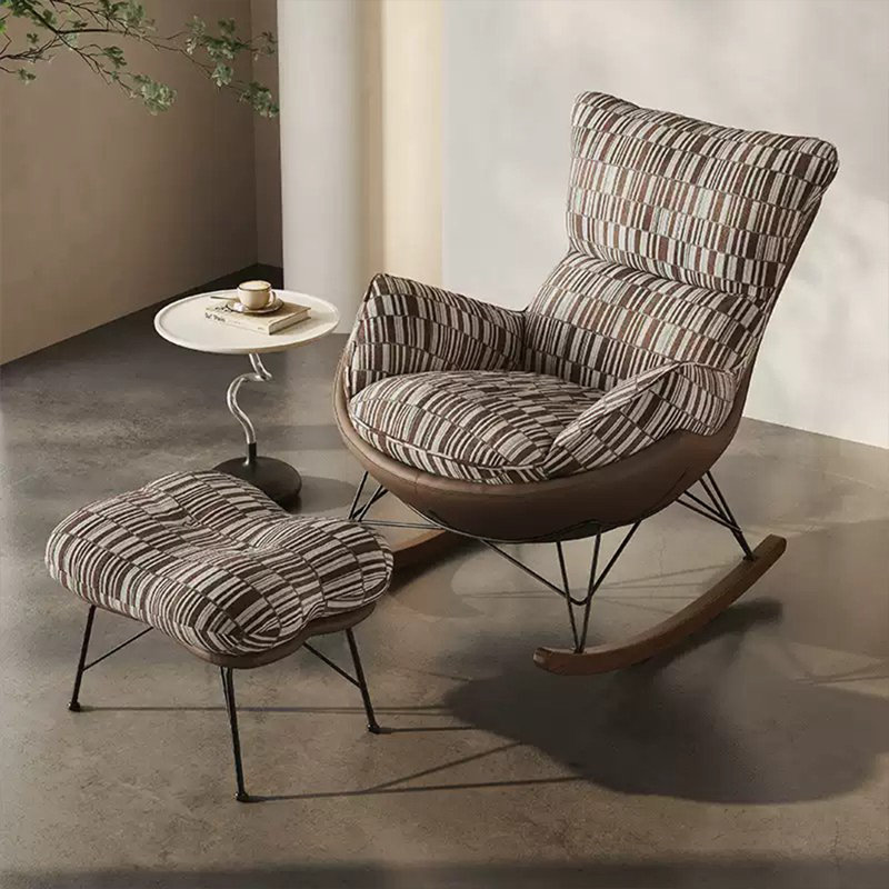 Chaise berçante en bois massif de haute qualité