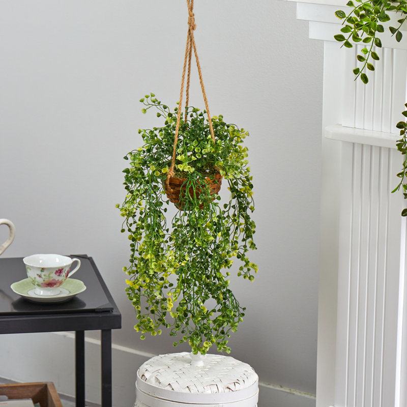 20 po plante artificielle dans un panier