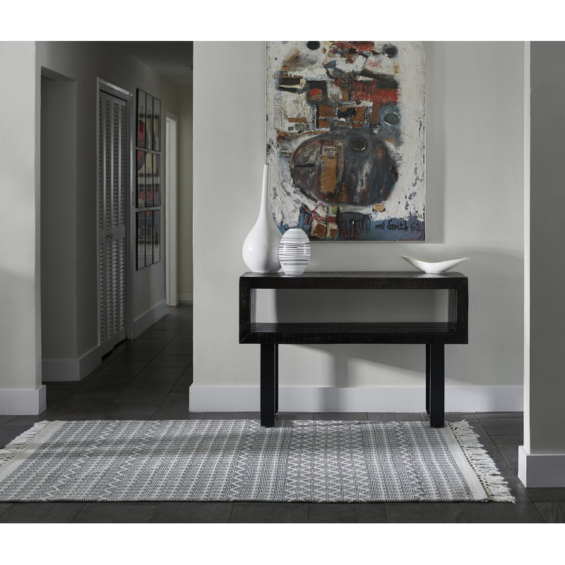 Tapis géométrique tissé à la main ivoire / noir Kinne, Rectangle 5 pi x 8 pi