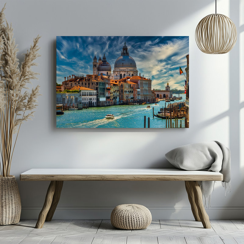Toile, scène vibrante de Venise avec les dômes emblématiques de l'art mural, H 30 po x l 30 po