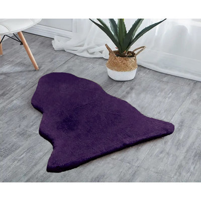 Haughbrook Faux Fur Washable Indoor Rug