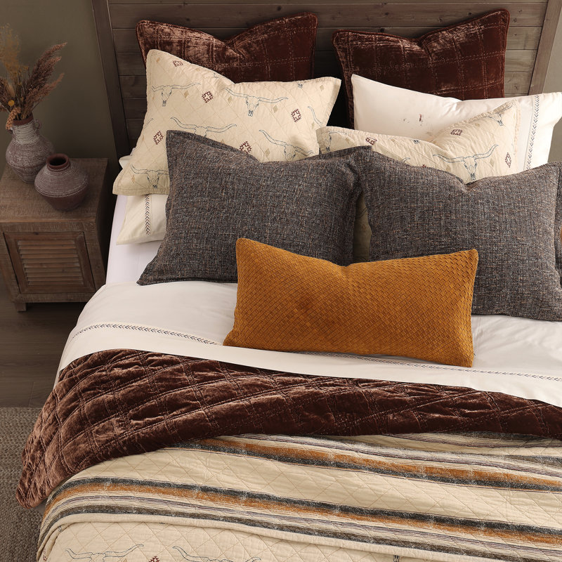 Maverick Longhorns Diamond Print, Southwestern Western Reversible Quilt Set, Queen Quilt + 2 Shams