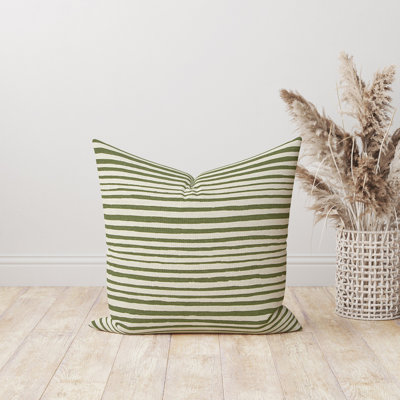 Housse de coussin à rayures vert olive