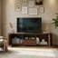 Meuble télé 70 po pour téléviseur de 70 po ou moins, meuble multimédia avec coins arrondis et portes à lattes verticales, grain de bois brun foncé
