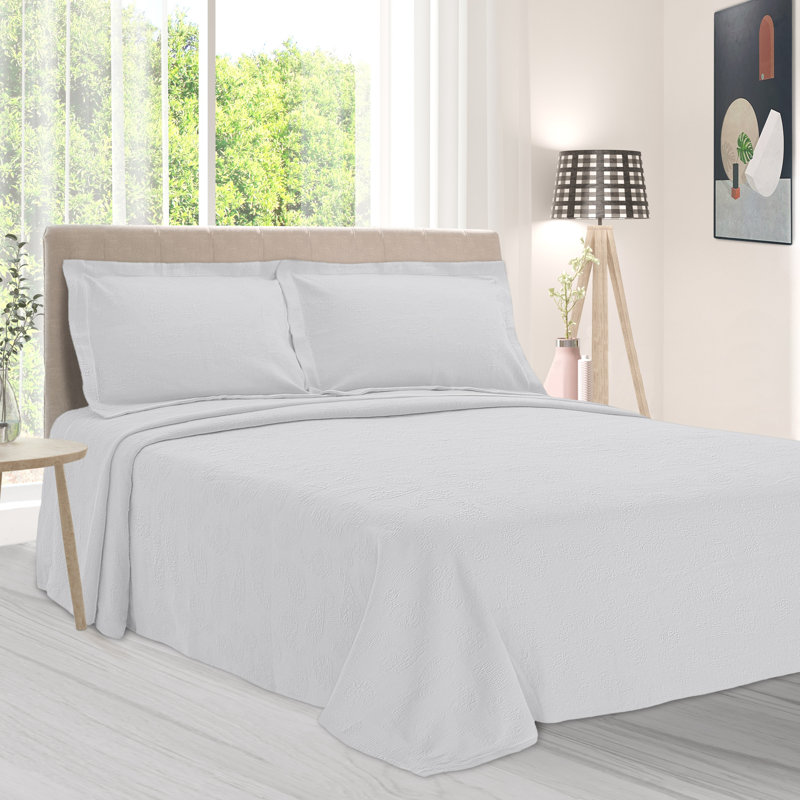 Neo Aldin 100% Cotton All Season Woven Jaquard Matelasse Paisley Bedspread with Shams, Twin Coverlet + 1 Standard Sham, White