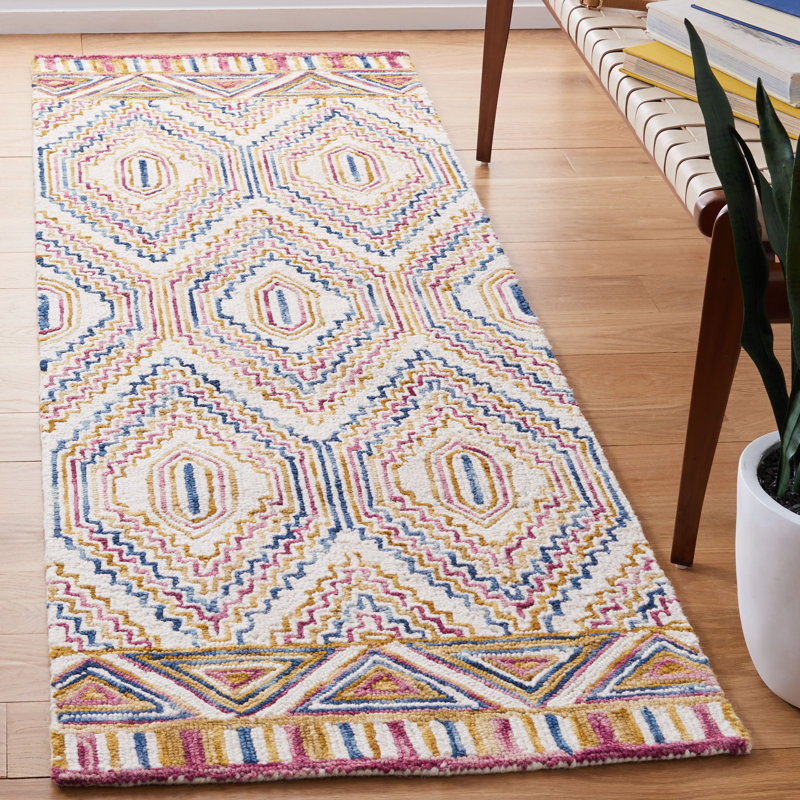 Serrato Hand Tufted Wool Geometric Rug, Runner 2'3" x 7'