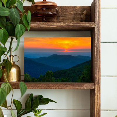 Lever de soleil dans les montagnes Blue Ridge, parc national de Shenandoah, Virginie, États-Unis, art contemporain contemporain, paysage mural