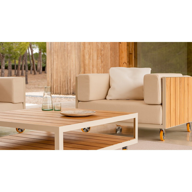 Vineyard Lounge Chair
