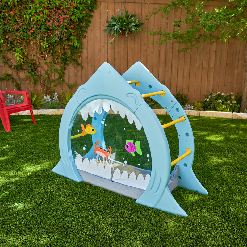 Shark Escape Climber