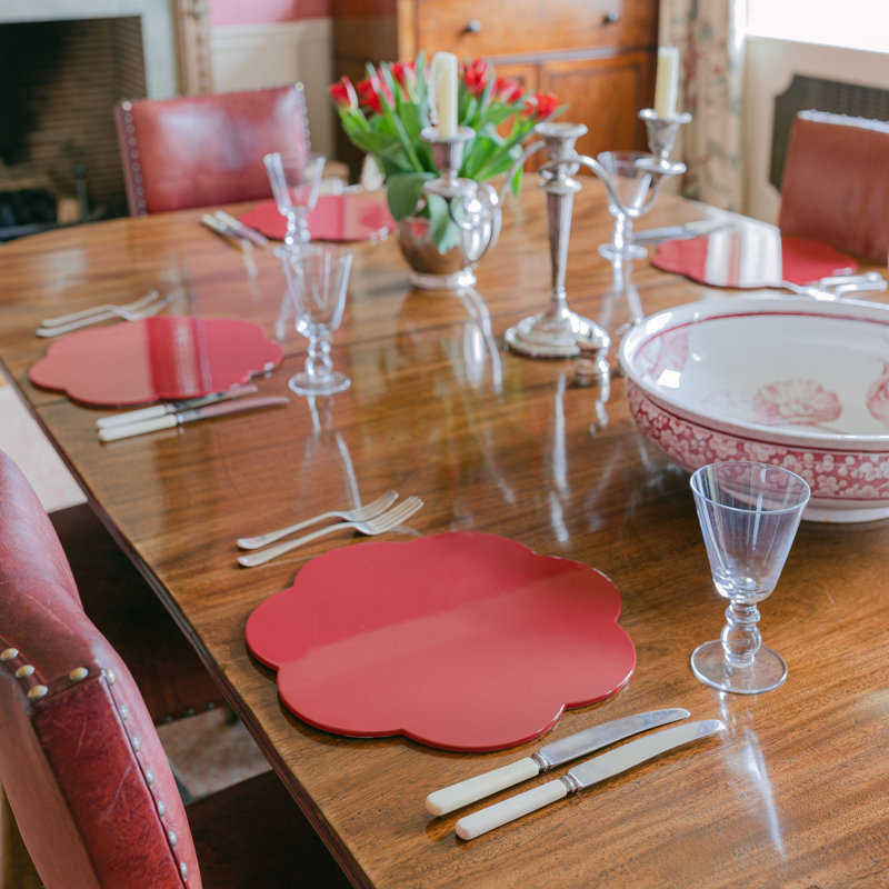 Scallop Placemat Set, 10.24" x 10.24", Burgundy