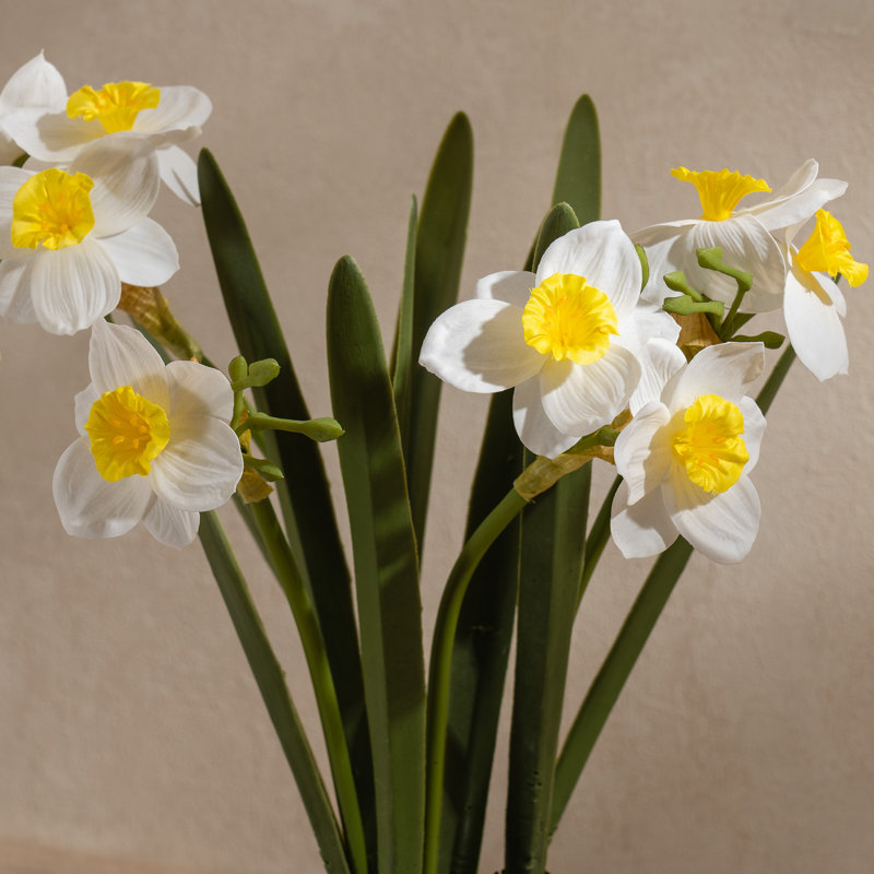 42cm Faux Daffodil Spray in Ceramic Pot