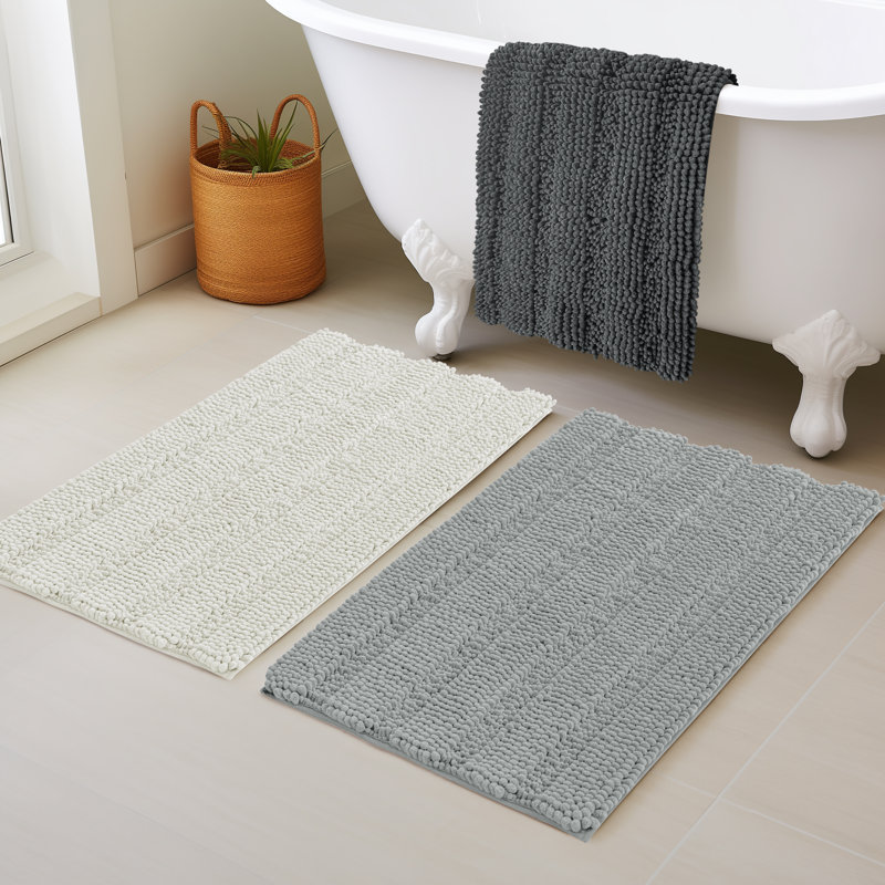 Chenault Soft Absorbent Microfiber Non-Slip Backing Rectangle Bath Rug, Ivory White, 20" W x 32" L