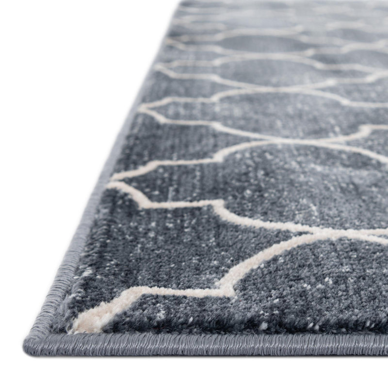 Antwanae Geometric Indoor Rug, Square 7'10"