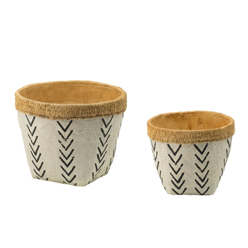 Set Of 2 Cement Planters With V Pattern, L:D10x8" S:D8