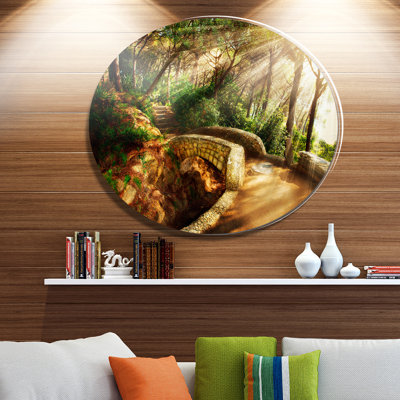 «Bright Sun in Mystical Park», art graphique