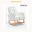 Chaise berçante avec repose-pieds à haut dossier-549167385