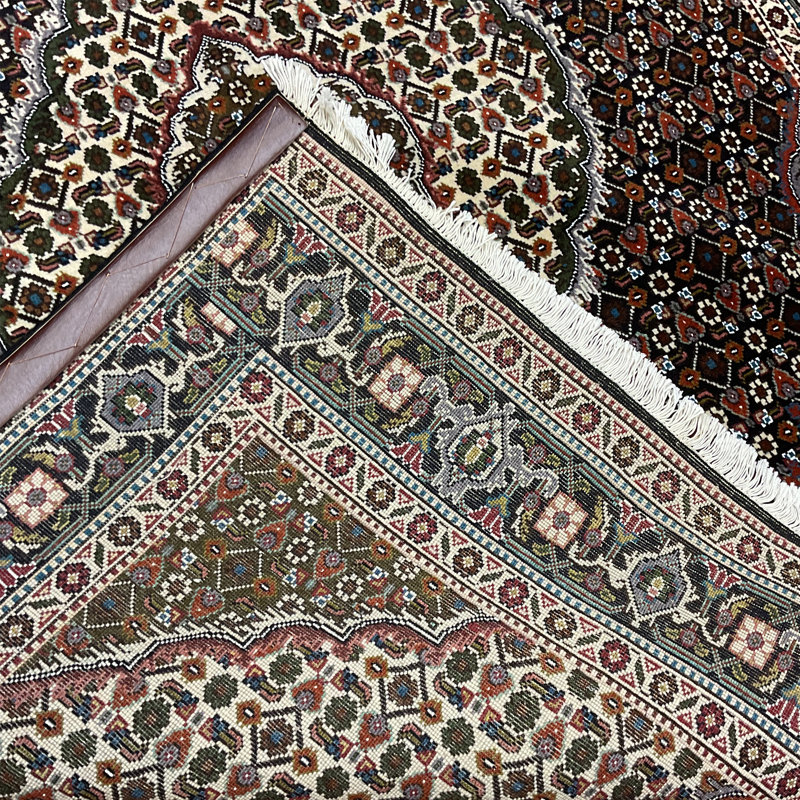  Tapis en laine fabriqué à la main Tabriz