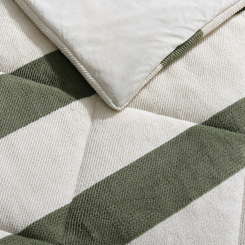 Ensemble d'édredon réversible en peluche Nautica Lawndale, Rayures vertes, Édredon pour grand lit + 2 taies décoratives