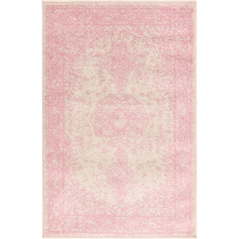 Rizo Oriental Indoor Rug, Rectangle 2' x 3'1"
