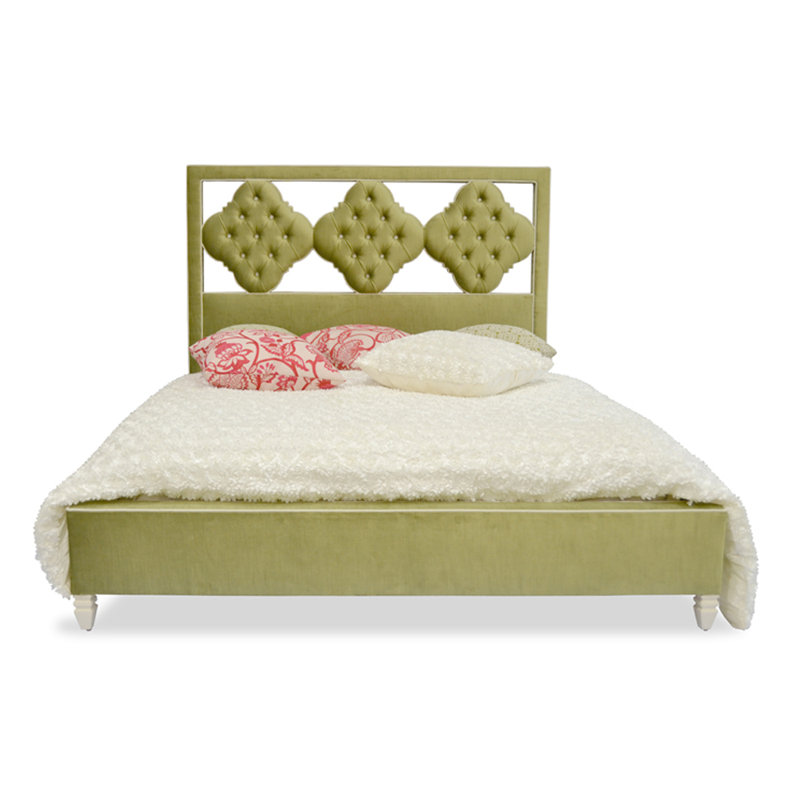 Quadrafoile Upholstered Bed, California King