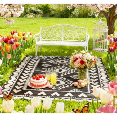 Double - Sided Outdoor Rug For Camping And Patio, 120.1" L X 95.7" W Rhombus Patchwork Style, 310g/m Polypropylene Material, Easy To Clean Store With Included Bag Reversible Patio Rug, 8' 10'