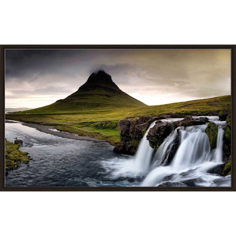 «Lake Sunset», reproduction de photo, H 31,5 po x l 51,5 po x P 2 po, Cadre flottant noir