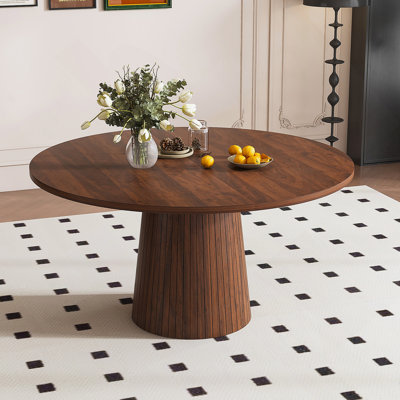 Table de salle à manger ronde de 47 pouces en bois aggloméré pour 4 personnes, table de cuisine de ferme moderne avec base en bois, table circulaire au fini noyer pour la cuisine et le salon