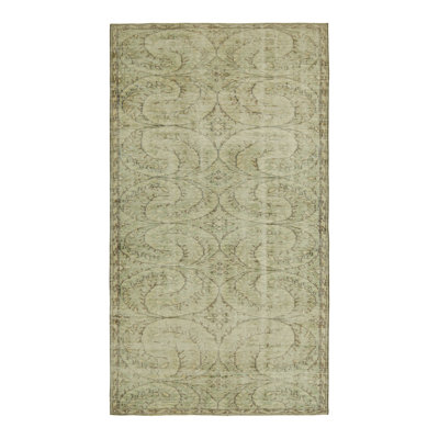 One-of-a-Kind 4'5”x8'6” Hand Knotted Area Rug