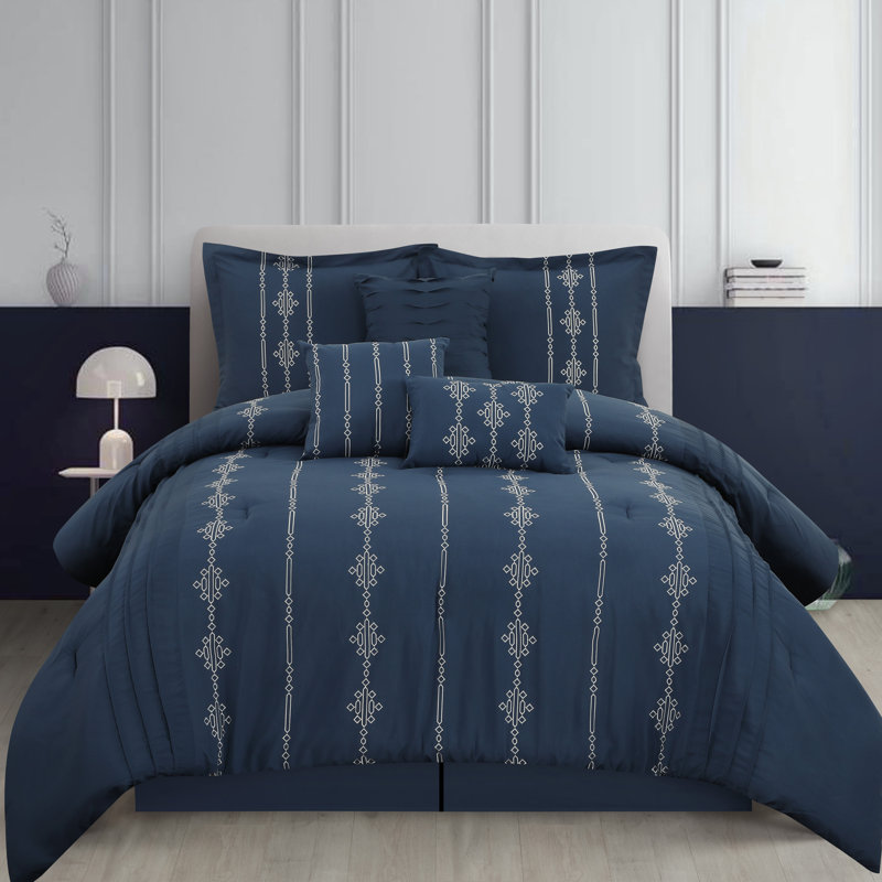  Nathalie 7 Piece Geometric Stripes Comforter Set, Cal. King Comforter+2 King Shams + 3 Throw Pillows, Navy/White