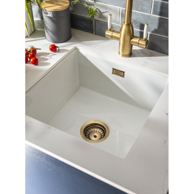 Rectangular Grid Overflow in Antique Brass