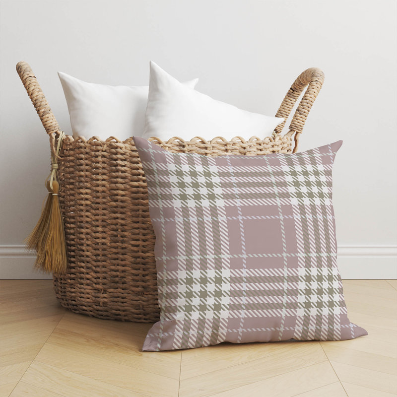 Coussin Christopher, Rose, H 16 po x l 16 po
