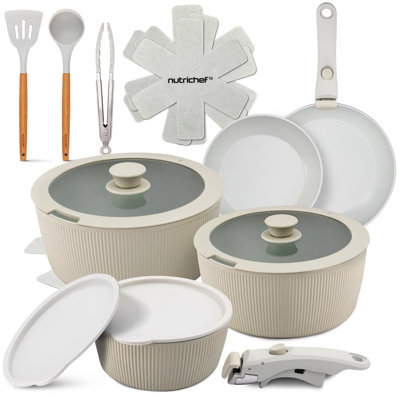 Nutrichef 18-Piece Ceramic Cookware Set With Detachable Handles, Space-Saving Nonstick Pots, Pans & Lids, Oven-Safe Bowls, Stackable Storage, Includes Cooking Utensils & Accessories (Green)