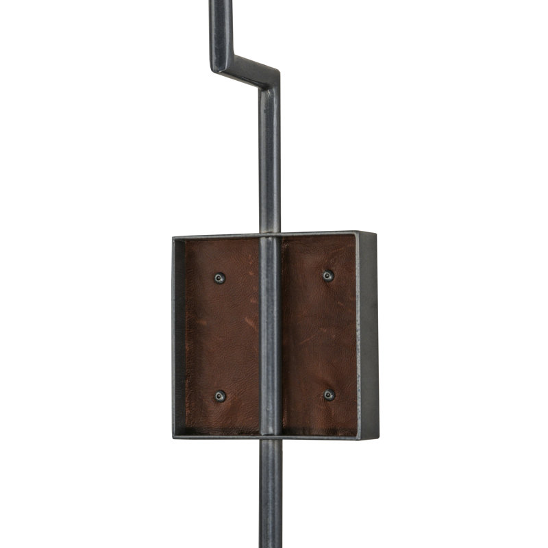 Ausband 1 - Light Wallchiere
