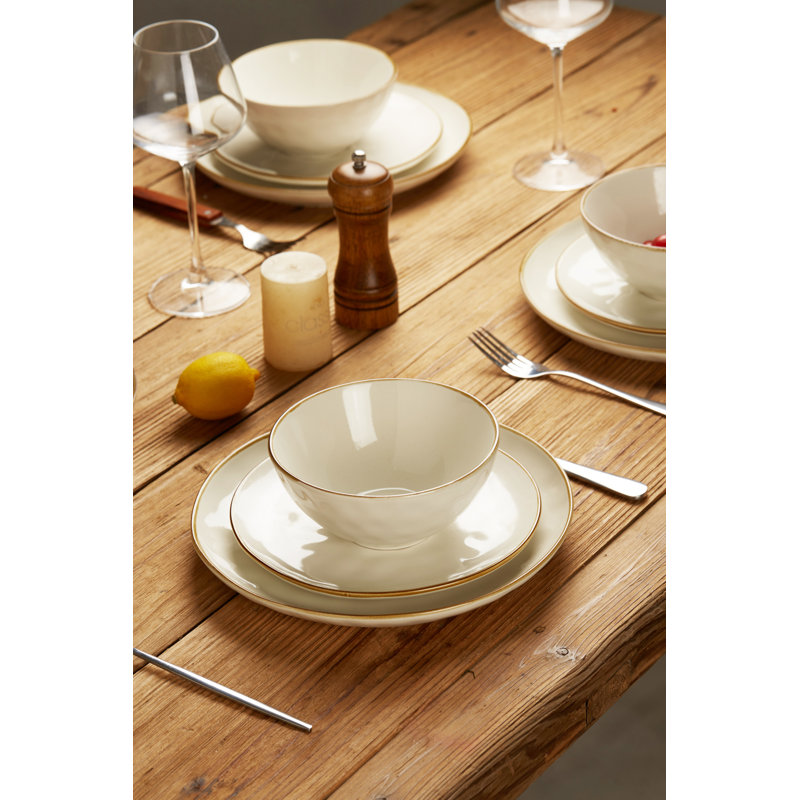 18 Piece Stoneware Dinnerware Set - Service for 6, Vanilla White