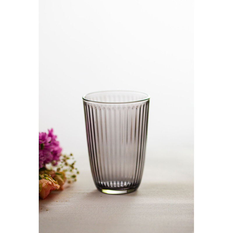 Ensemble de verres, Fume