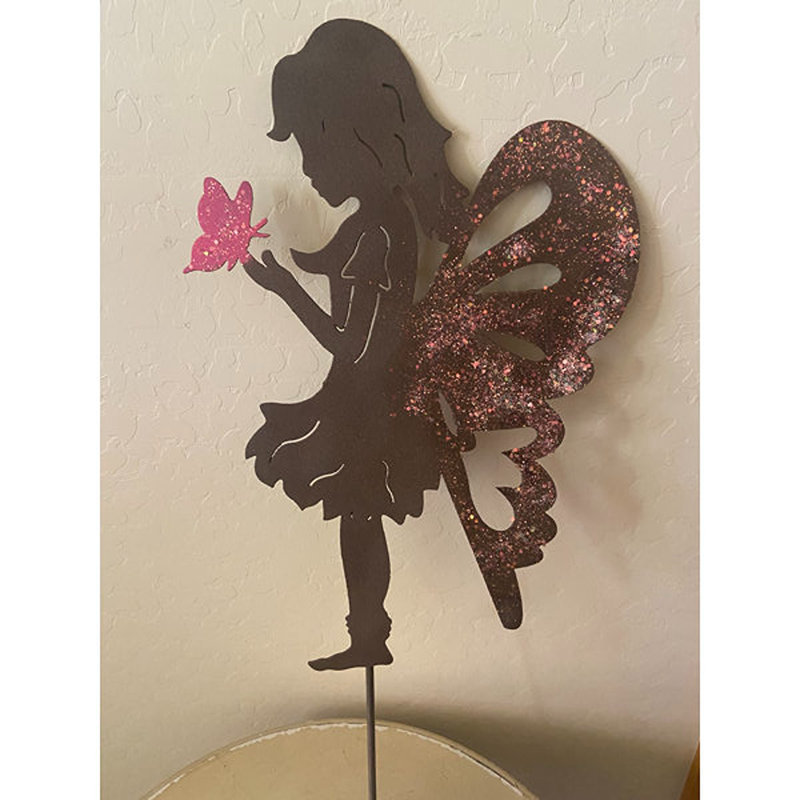 Art de jardin fée avec ailes