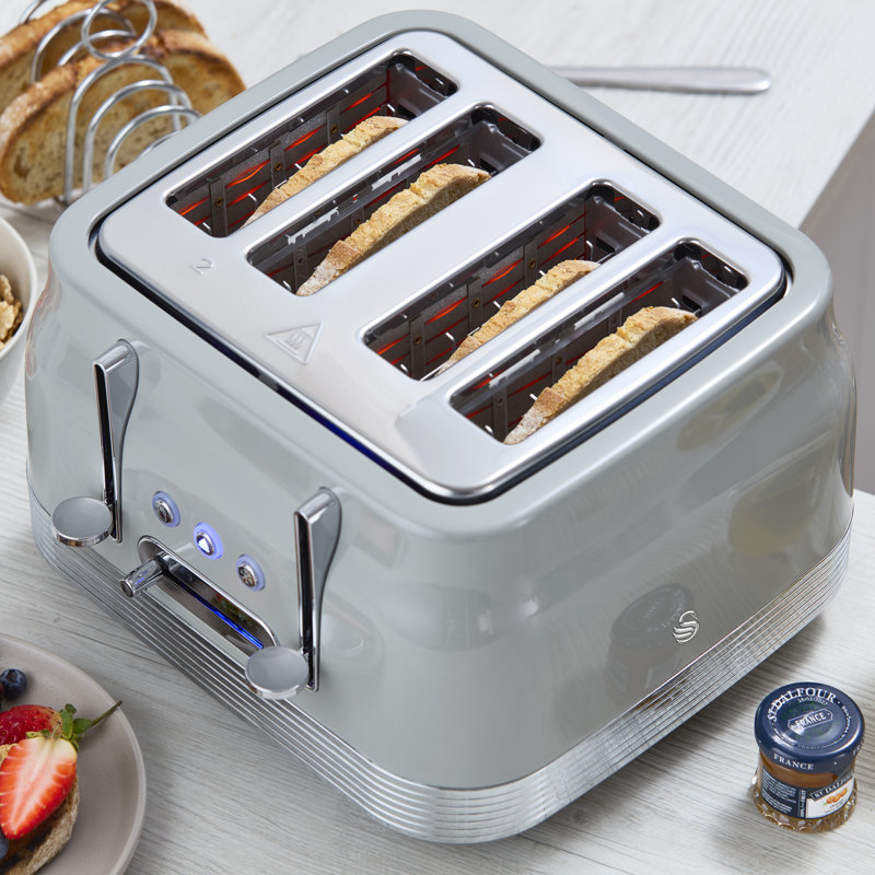 Swan Retro 4 Slice Toaster with 7 Browning Levels for Toast, Breakfast Muffins and Bagels, Removable Crumb Trays, Defrost/Reheat/Cancel, Cord Storage, Non-Slip Feet, 1860W