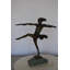 Statue pilonneuse pilée en bronze Pillay - Taille: L 19 po x l 5 po x H 20 po.