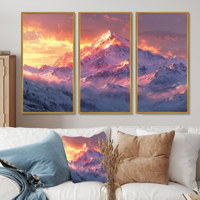 Golden Hour In The Mountains I - Art mural de grandes montagnes - 3 panneaux