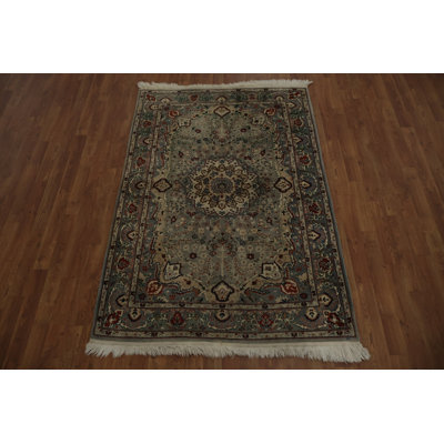 Artisan Wool Traditional Oriental Rug 4x6 Elegant Neutral Tones