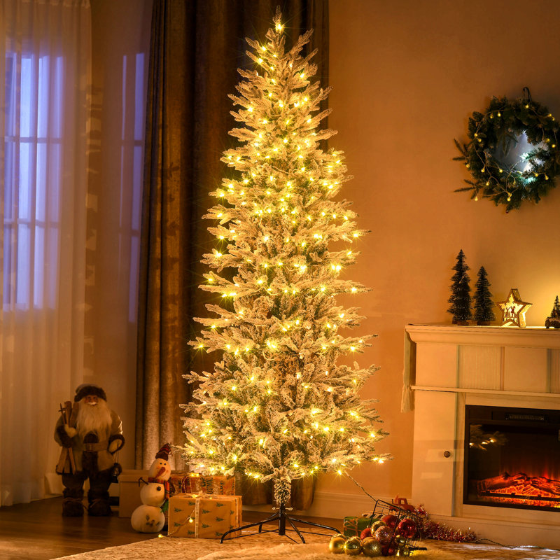 Arbre de Noël artificiel 7,5 pi avec 7,5 branches de neige floquées, 350 lumières claires jaunes chaudes, ouverture automatique, ampoule supplémentaire