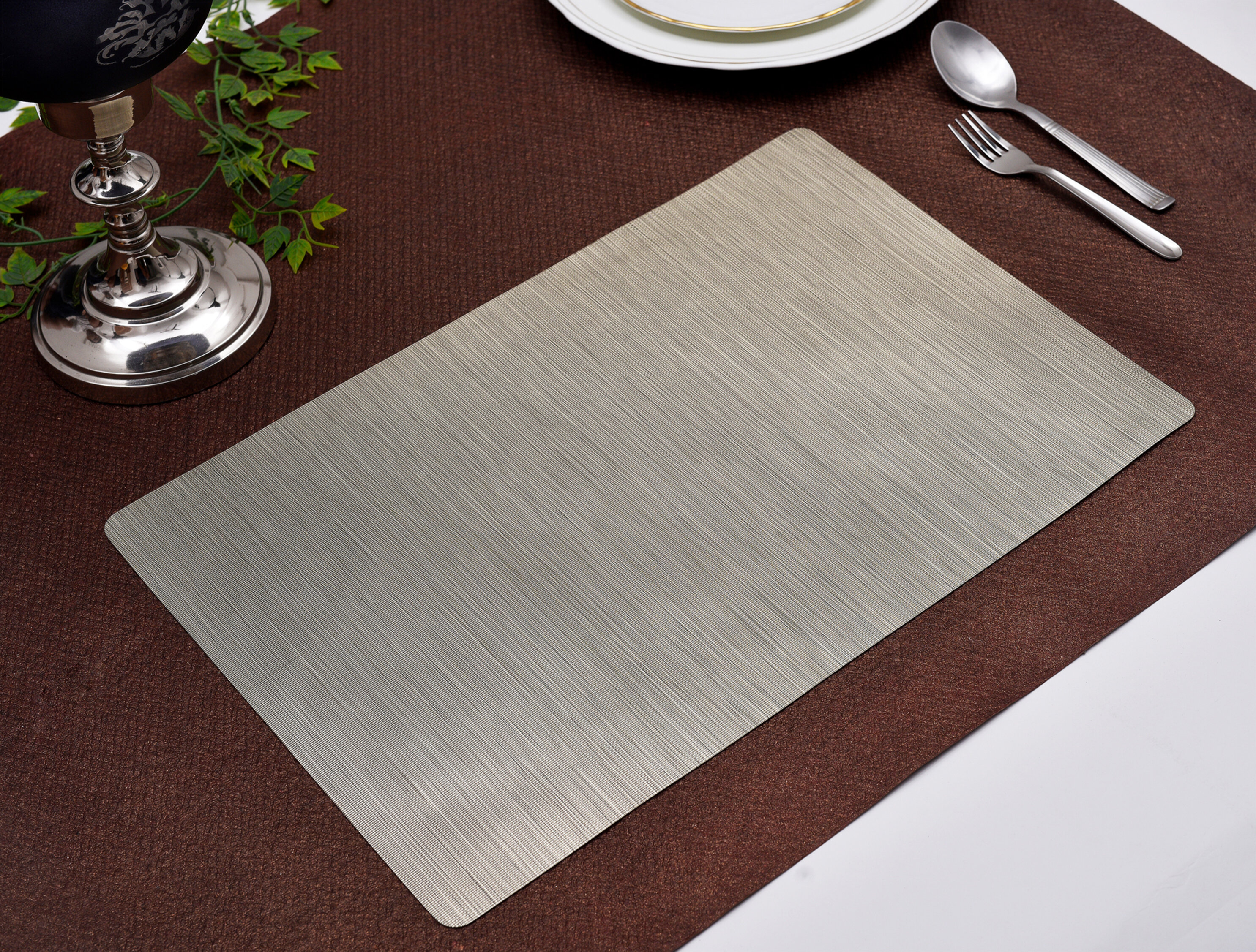 Meleri Silicone Rectangle Placemat