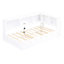 Lit de jour simple avec rangement, ports et couchette - Structure en bois massif avec couchette de couleur blanche, cadre de rangement et espace de lit