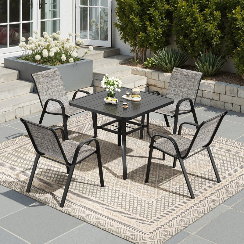 Ensemble de salle à manger d'extérieur pour 4 personnes avec table carrée et fauteuils en polyester enduit de PVC, Grey