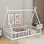 Lit simple en bois avec clôture-897621364