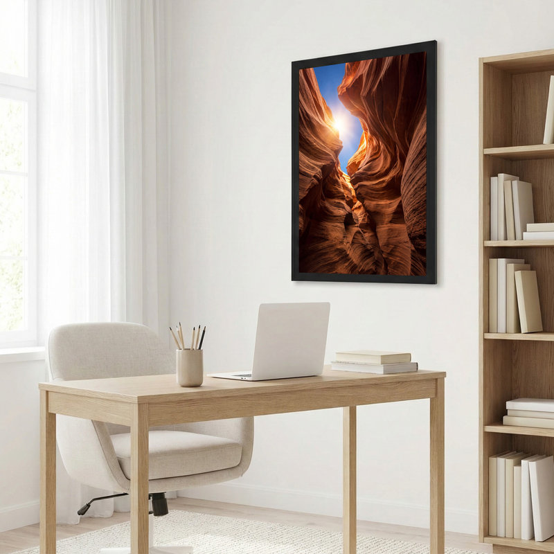 Toile orange grès rainuré avec lumière du soleil et ciel bleu, H 24 po x l 16 po